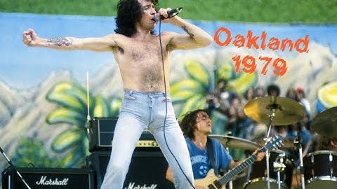 AC/DC - Live Oakland Coliseum Stadium - 1979 (Remastered)