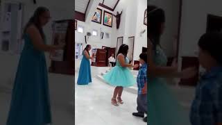 danza en honor a la virgen