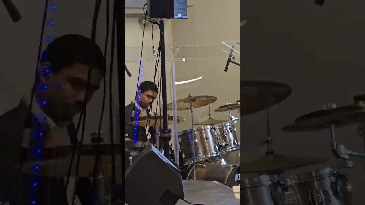 Sunday service Drums solo -salutiferas