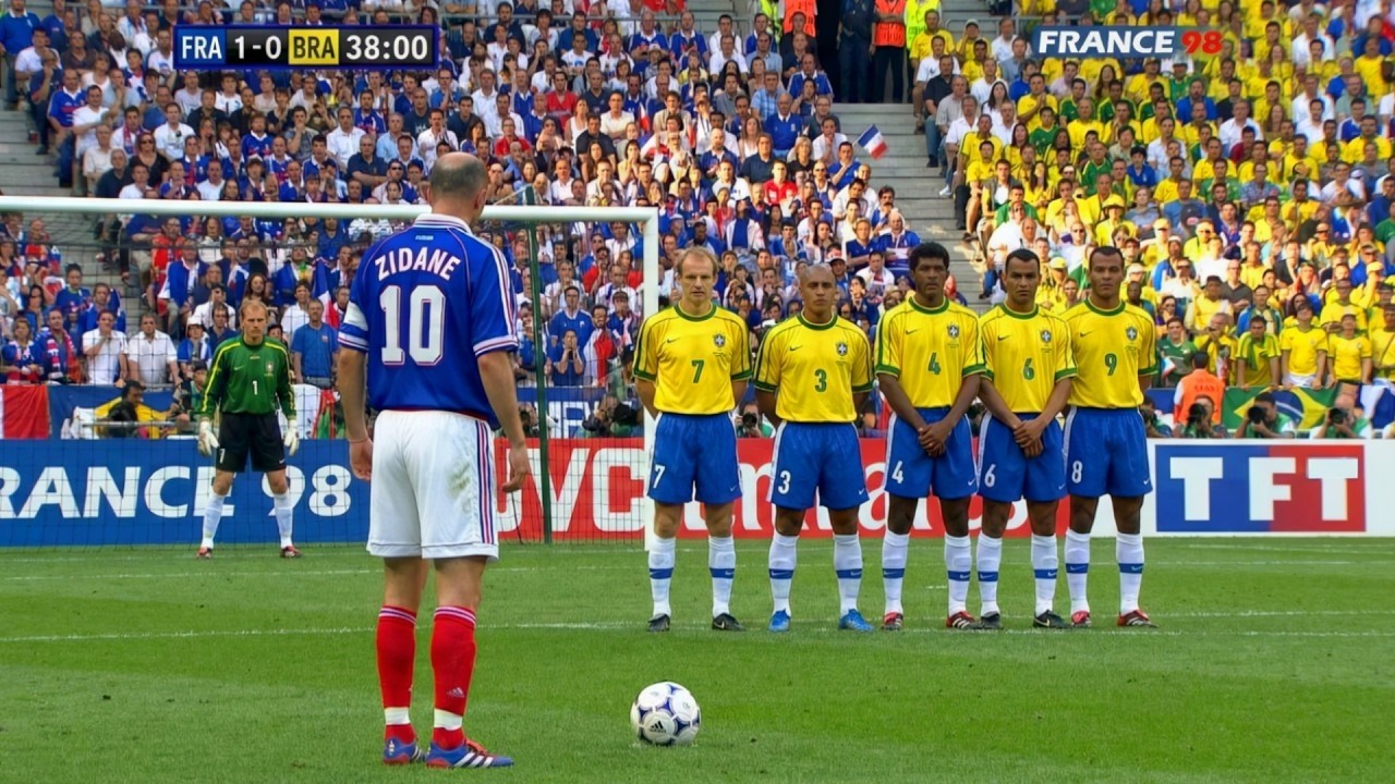 Most Legendary Free Kicks in Football History