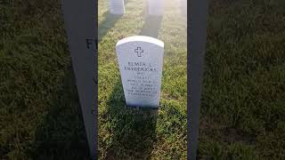 'Elmer' Air Force WW2 '...Worthy of Remembrance' in Abraham Lincoln National Cemetery