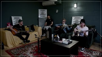 Mcfly - four guys two sofas (and a guy eating spaghetti)