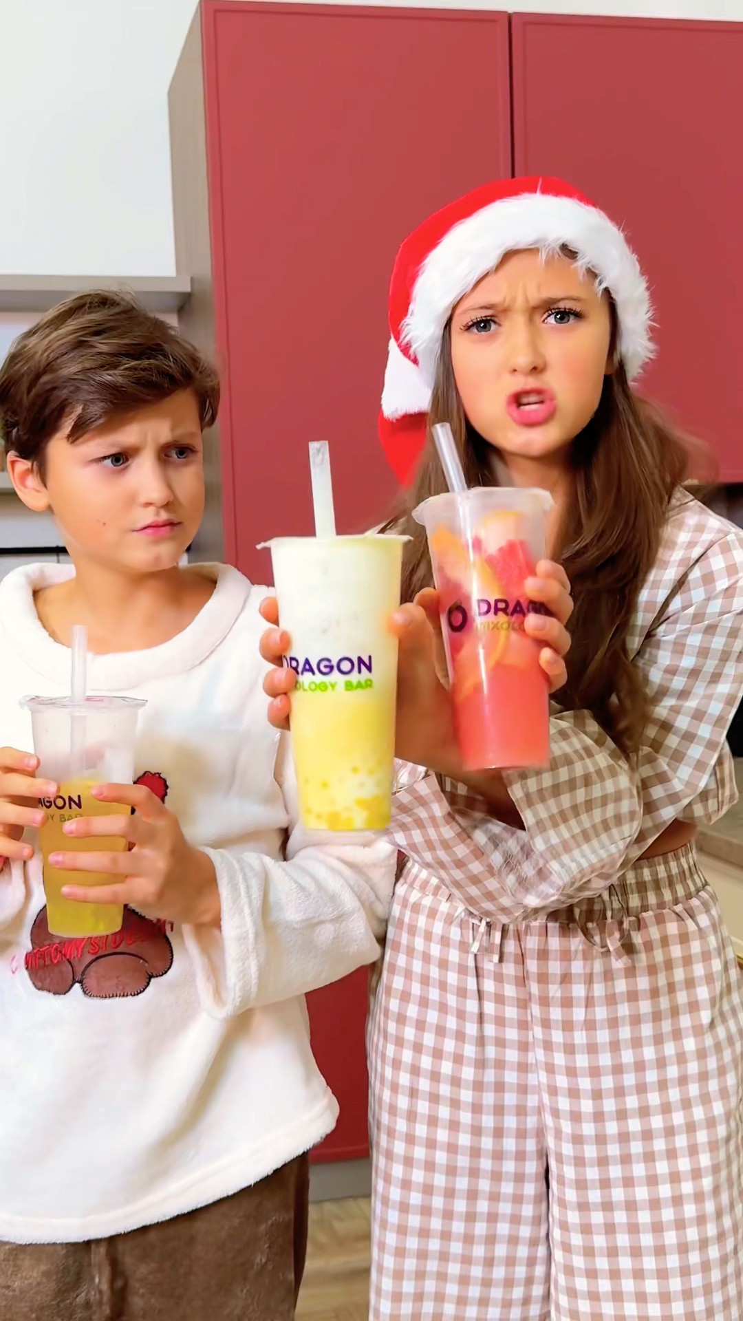 Which bubble  tea tastes better: left or right??❤️‍? ? @markchirkin