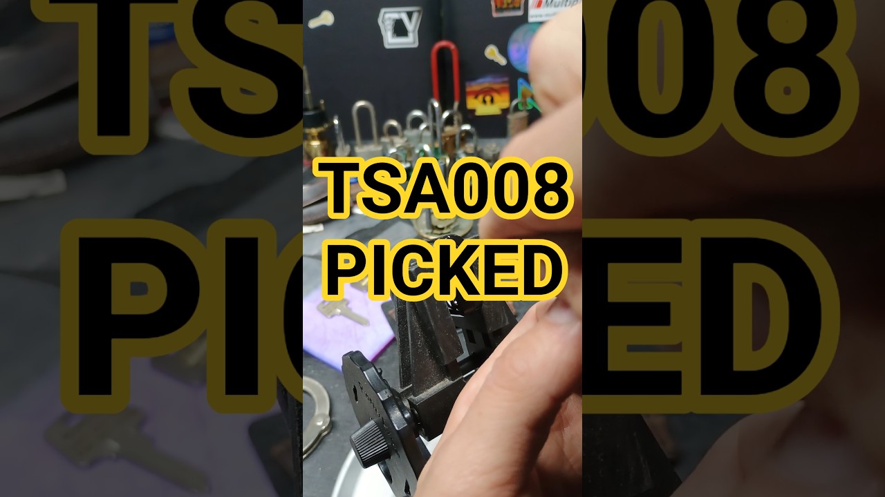 luggage lock picked fast     #locksmith #lockpicking #lock