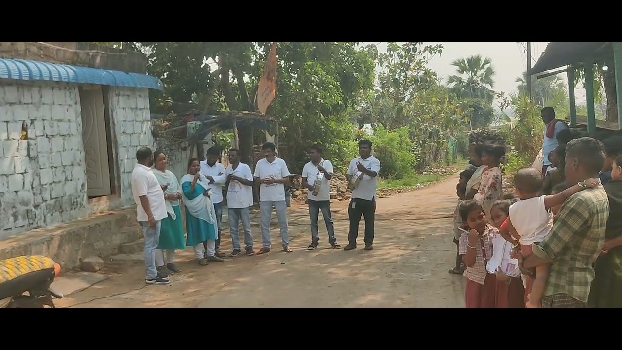 //పరిసరాల పరిశుభ్రత పై పాట// గానం గొల్లపల్లి శిరీష //