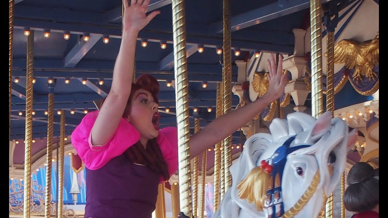 ºoº Wdw メリーゴーランドで誰よりも大騒ぎ大はしゃぎするアナスタシアｗディズニー 短編動画062 Anastasia Ride On Carousel Youtube