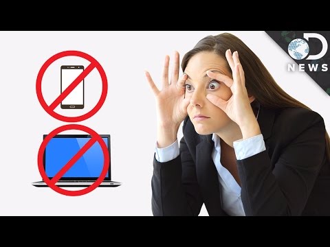 ¿Usar teléfonos móviles y computadoras puede dañar la vista?