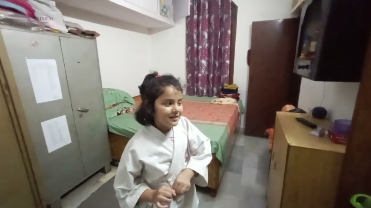 Aaj Toh Yami Ki Khair Nahi! 😱 Padhai Ke Naam Pe Sirf TV?