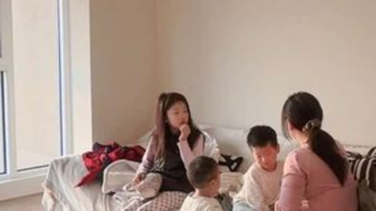 真是受够了，每次一吵架就要和我离婚离婚就离婚谁怕谁，幼稚的要命，天天打着为我好做一些让我不舒服的事！#婚姻 #夫妻 #记录真实生活 #自传 #梦卓的一生