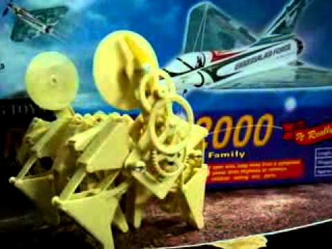 Theo Jansen's mutant mini machines