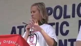 Details Becky Gomer Speaks at Rally to support a State EITC News