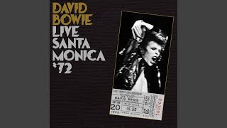 Video thumbnail of "David Bowie - Moonage Daydream (Live)"