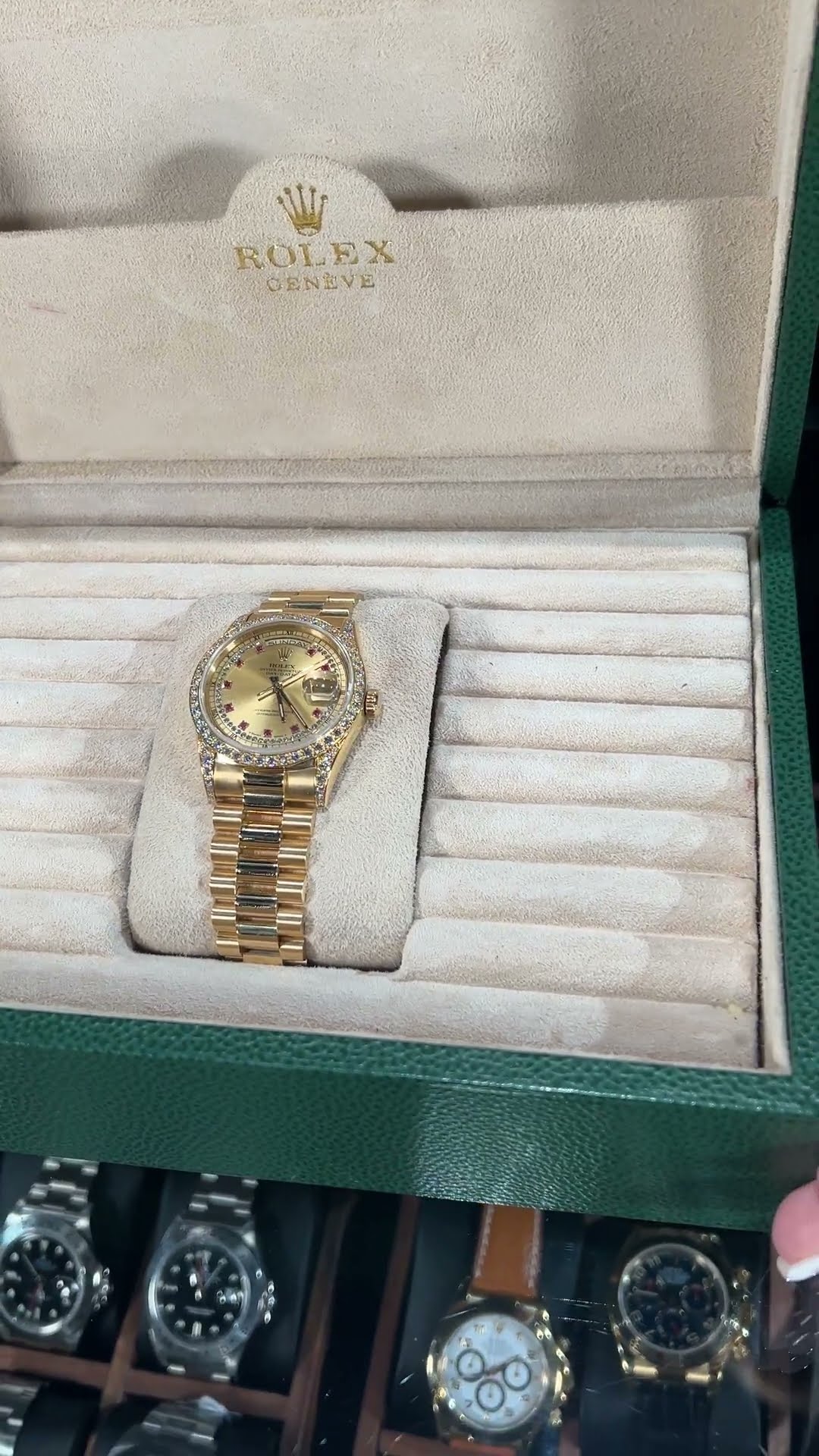 Rolex President Day Date 36 Yellow Gold Ruby Diamond Dial Mens