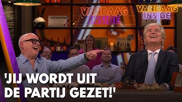 René van der Gijp en Geert Wilders lachen om Johan Derksen: 