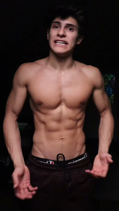 The down side of being Lean👎 10%-12% bodyfat (as a natural lifter )