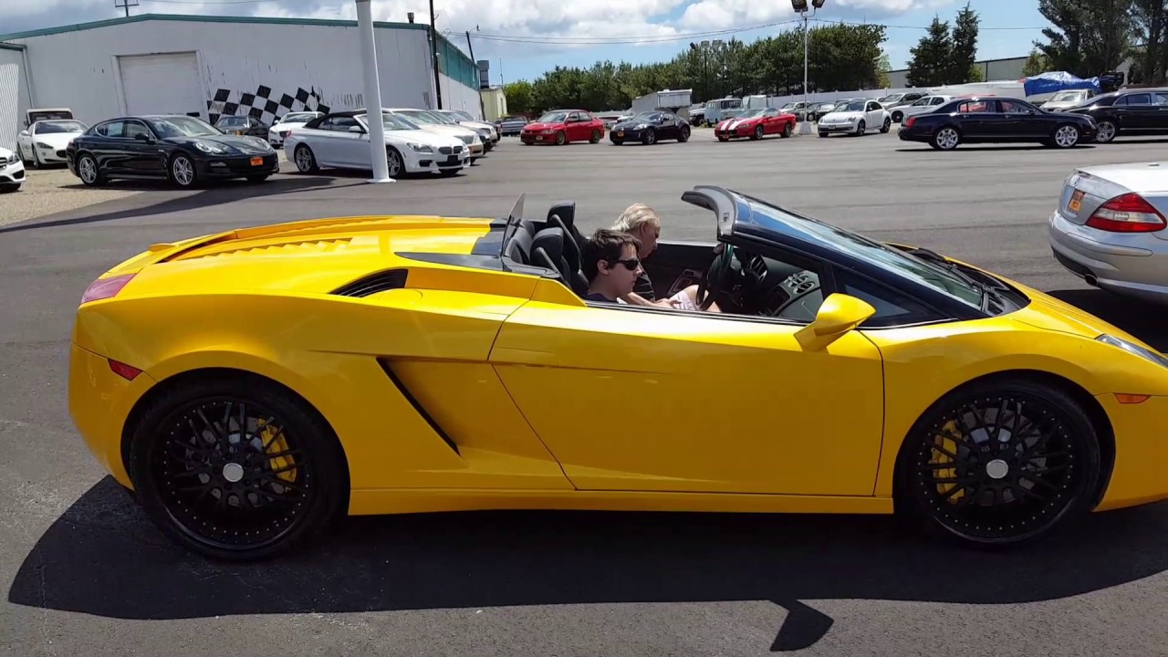 Davey test driving a Gallardo at Brian's Auto Manasquan NJ