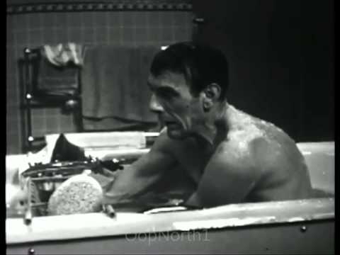 Eric Sykes and a Bath