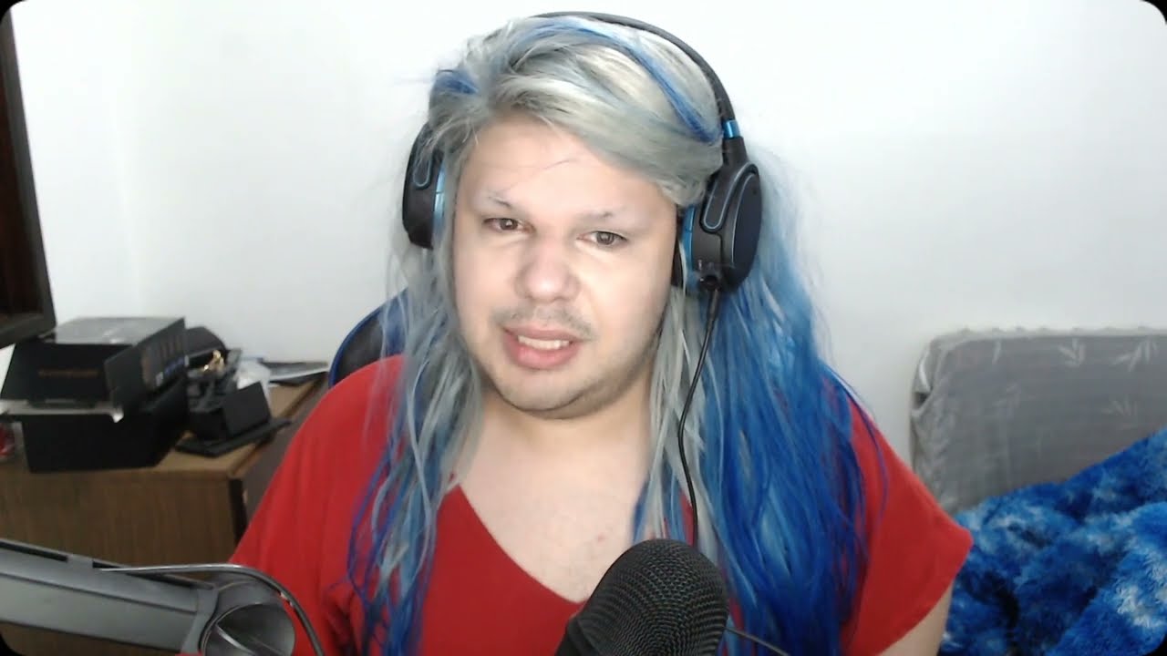 FALL GUYS e DEVOUR - Wanessa Wolf