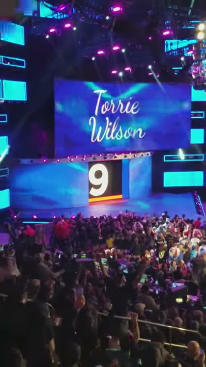 Torrie Wilson enters the Royal Rumble 2018