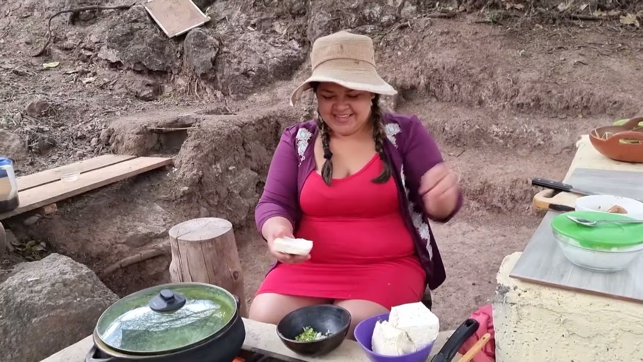 El rico molloco de guineo con maní Con Carmita Mocha