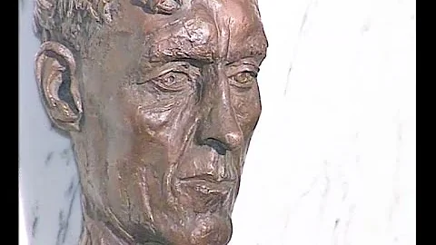 Unveiling the Epstein bust of Patrick Blackett: 1997