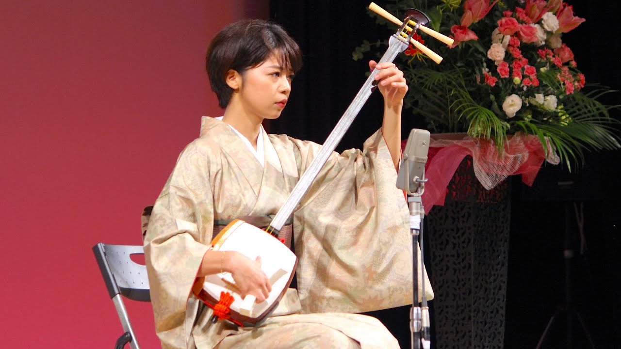 三味線 弾き唄い「佐渡おけさ」鈴木真美さん(音楽経験３年目)　独奏　民謡・端唄　/　生徒さんの演奏紹介３