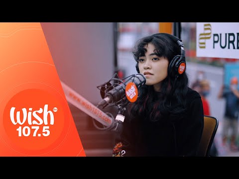Peniel Roxas performs “Bato Sa Buhangin” LIVE on Wish 107.5 Bus
