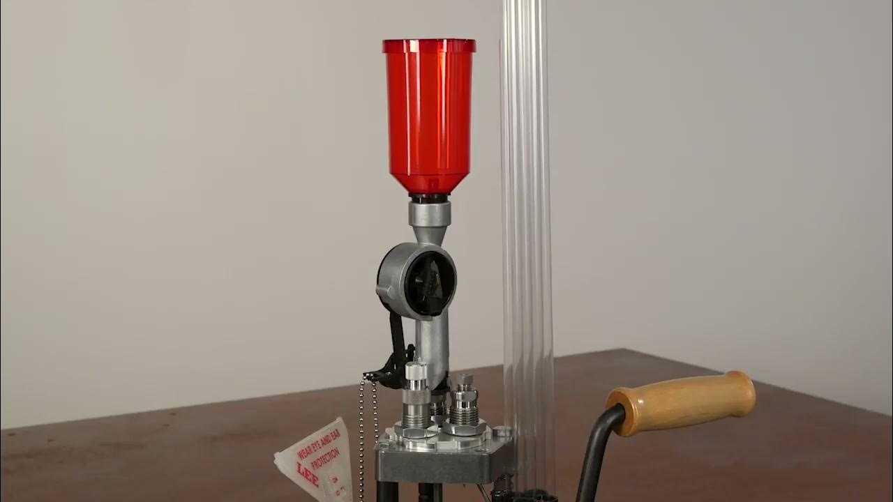 Lee Precision Pro 1000 with Auto Drum Powder Measure YouTube