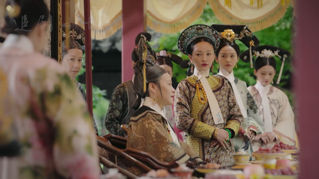 如懿发现皇上不对劲，一个眼神传给容佩，当场揭穿贱妾的恶毒算计！