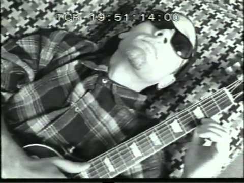 R.E.M. - Find The River & short interview (1994?)