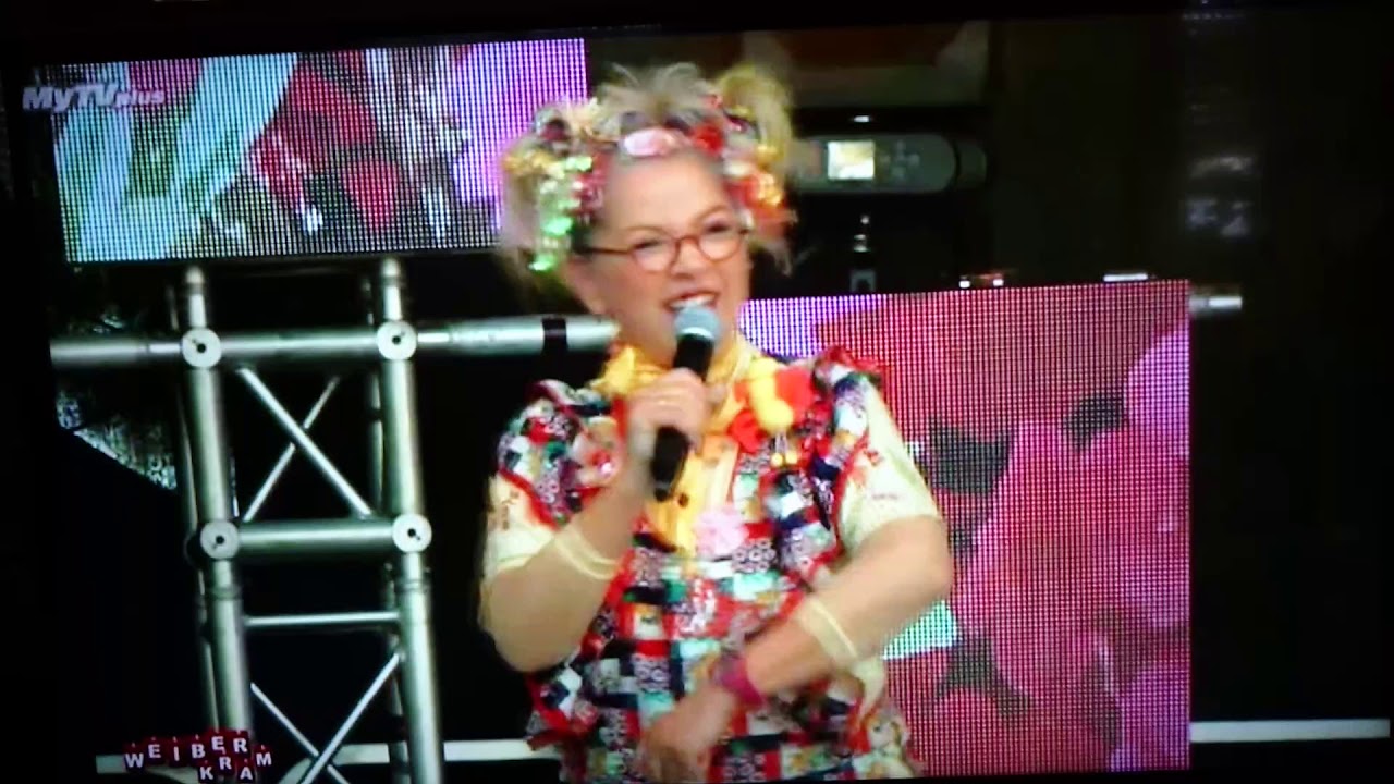 Zu Hause allein !!! das ist schön...