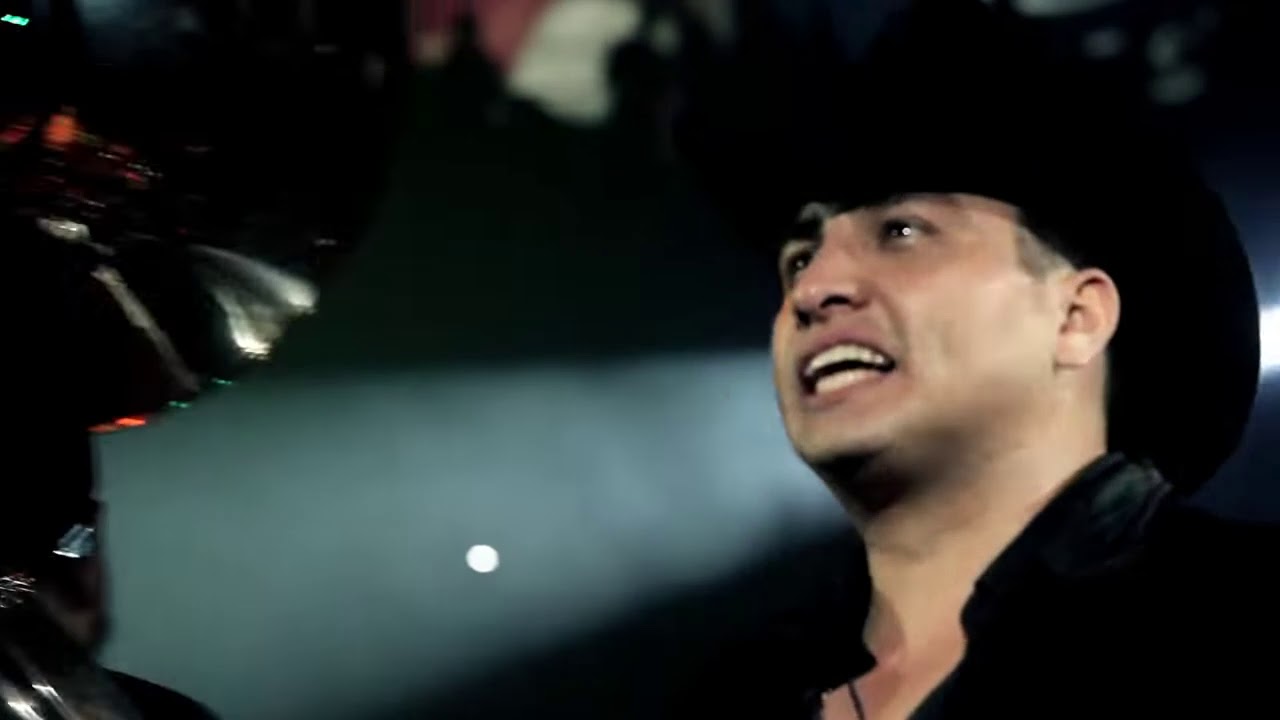 Julión Álvarez y Su Norteño Banda - 25 De Diciembre (En Vivo Guadalajara/México)