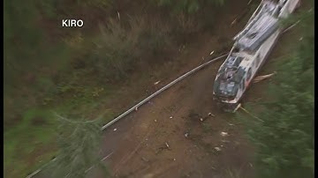 RAW VIDEO: Amtrak train derailment