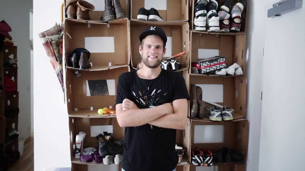 YouTubeでROBB - FOURBYFOUR (Official Music Video)を視聴 YouTubeでROBB - FOURBYFOUR (Official Music Video)を視聴