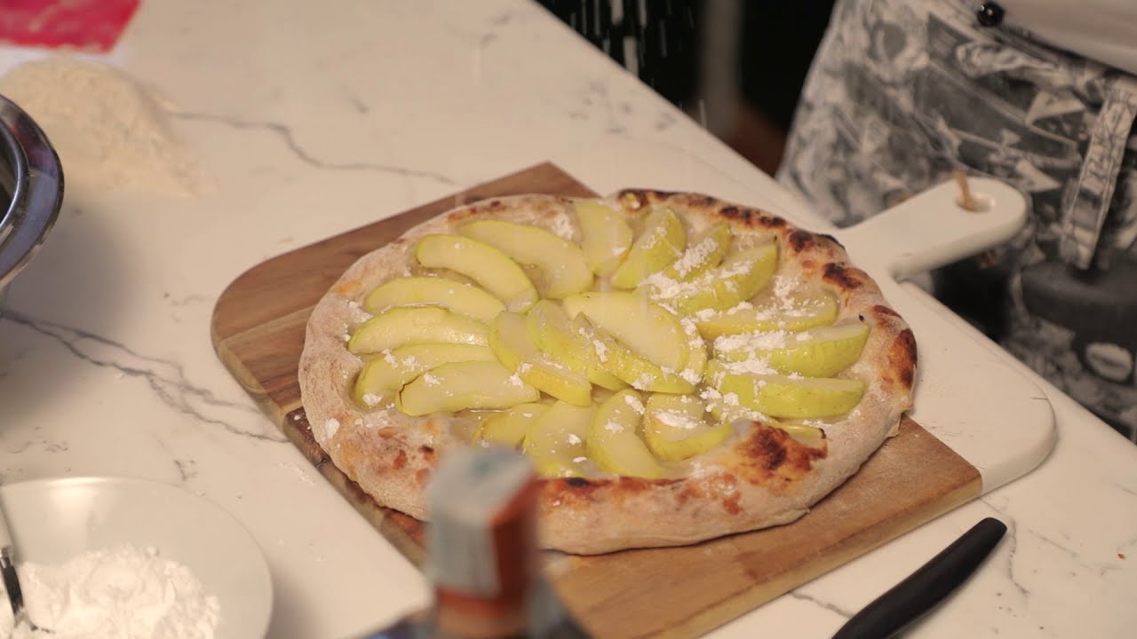 PIASTRA VALORIANI - PIZZA DESSERT FATTA IN CASA (SUB ENG) - YouTube