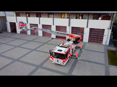 Die neue Drehleiter der Feuerwehr Bergisch Gladbach