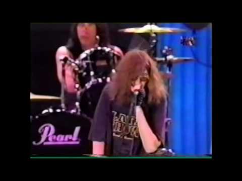 THE RAMONES"Poison Heart" LIVE at Argentina