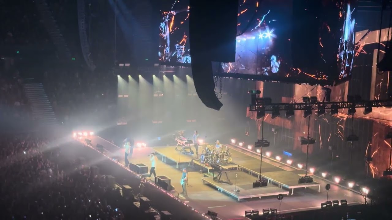 Linken Park Paper cut in Brisbane   