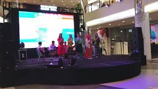 manisnya negeri ku (SMA Negeri 4 singkawang) Juara 1 lomba vocal group antar SMA HUT PGRI 2019