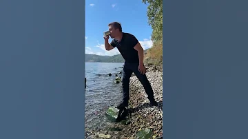 Пока ещё можно пить воду из Байкала, но с такими чиновниками и властями, долго ли? Уничтожение всего