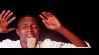 SENGA UNIHONGOZE 'cover' By frère Dieu Merci mande