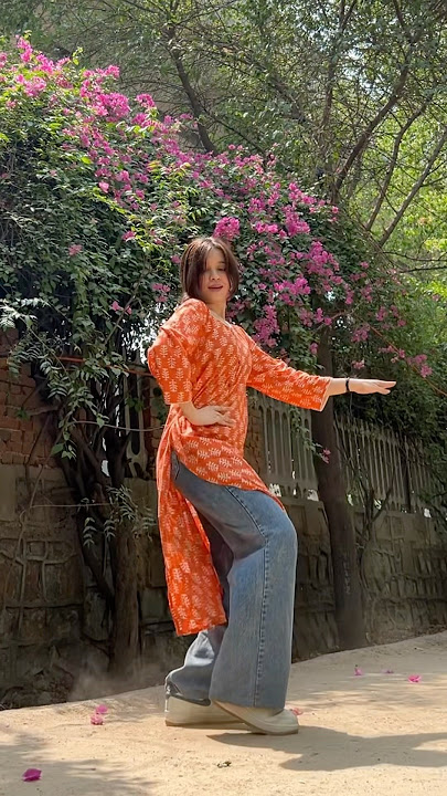 Nazar na lag jaye #stree #dance #bollywood #shorts