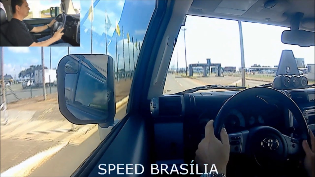 Driving Experience 2011 Toyota FJ Cruiser