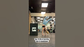 Progress isn’t linear❗️Day 21/30 #calisthenics  #handstands #handstandprogress #handstandchallenge