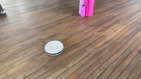 ECOVACS DEEBOT N8 PRO at work