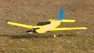 Полет По Кругу На Радиоуправляемой Модели Самолета