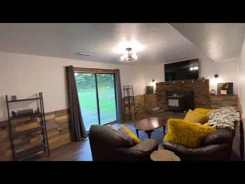 4323 Wayne Rd, Mantua, OH home video tour