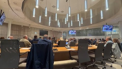 Meerderheid raad voor opvang asielzoekers in Schiedam, discussie over locatie blijft
