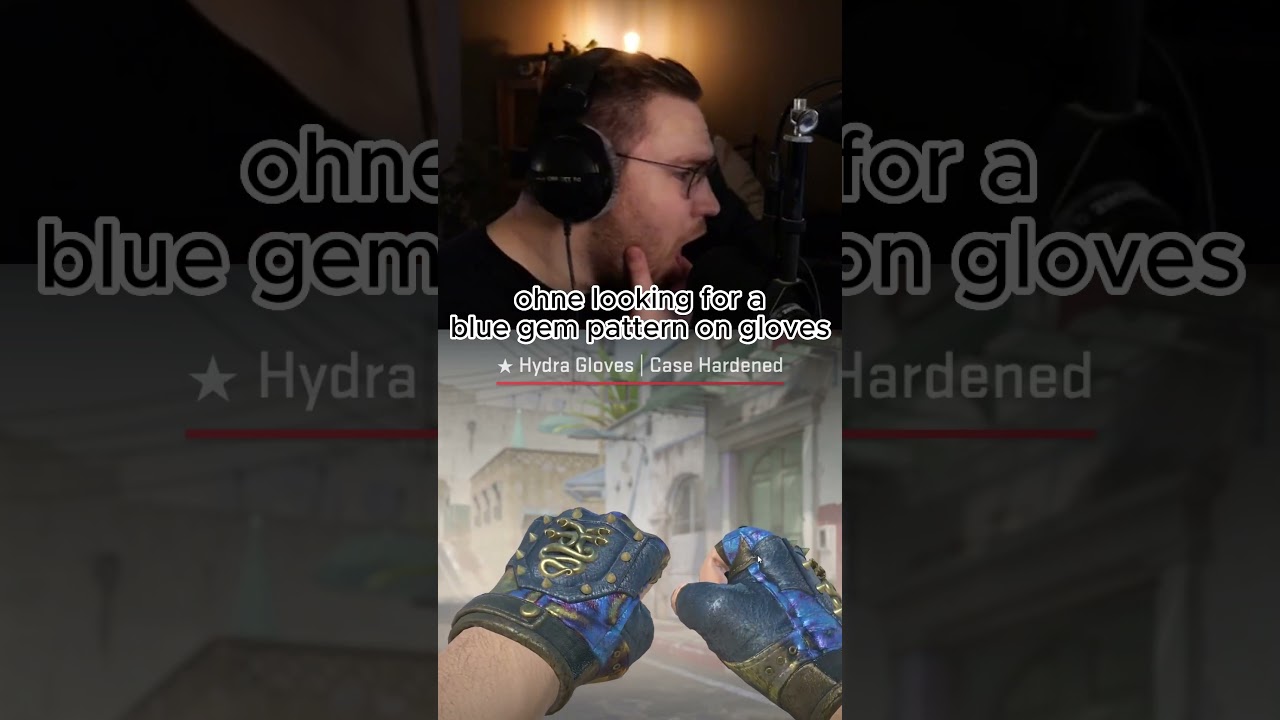 ohnepixel finds blue gems on gloves... 