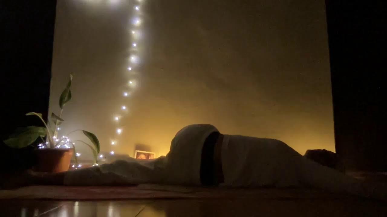 Быстрый разогрев и мягкая растяжка всего тела перед основной практикой